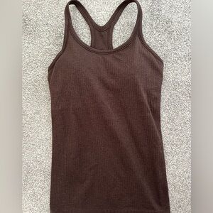 Lululemon ebb to street tank